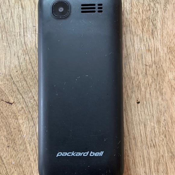 Cell phone - Picture 4 of 5